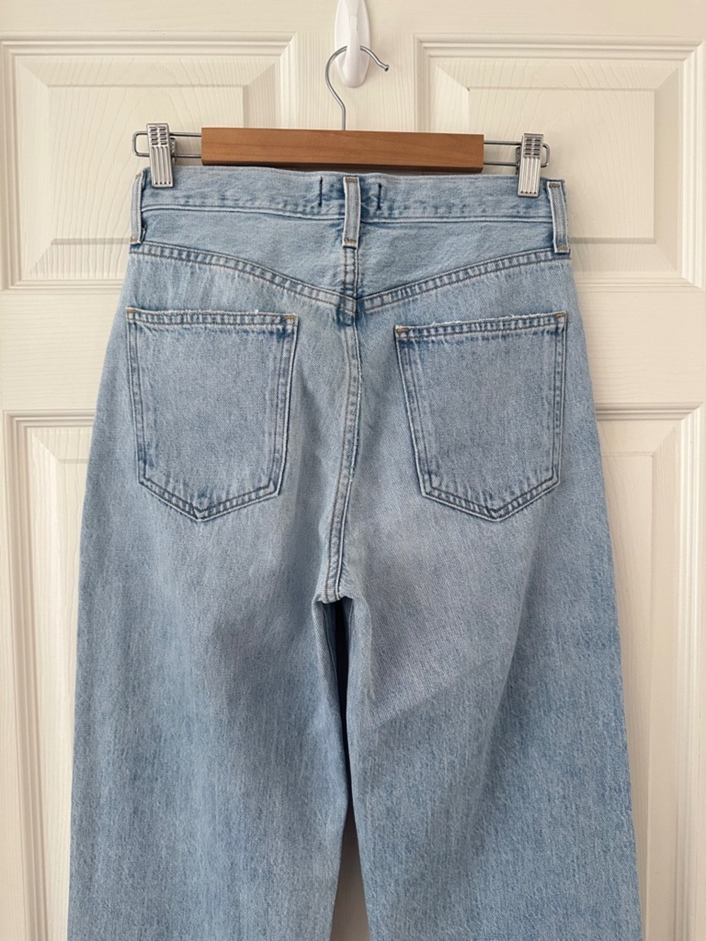AGOLDE Criss Cross Upsized Jean Suburbia Light Wash Blue Women’s Size 24 - Picture 8 of 15
